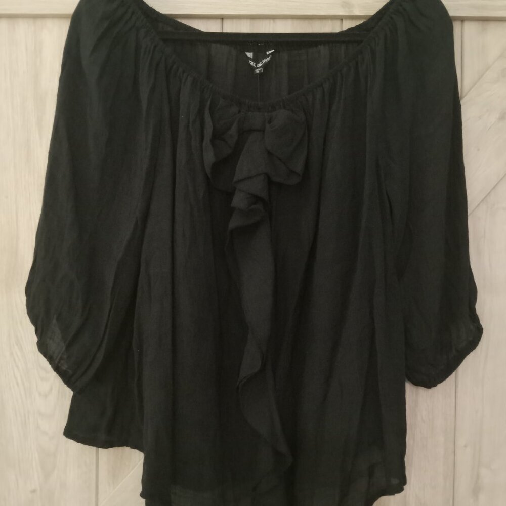 VINTAGE UNIQUE SPECTRUM- SHEER BLACK TOP WITH RUFFLE  3/4 LENGHT SLEEVES-XL- NWT